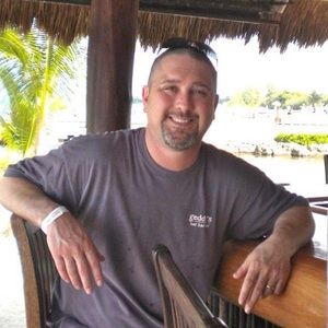 Meet your Posher, Tom